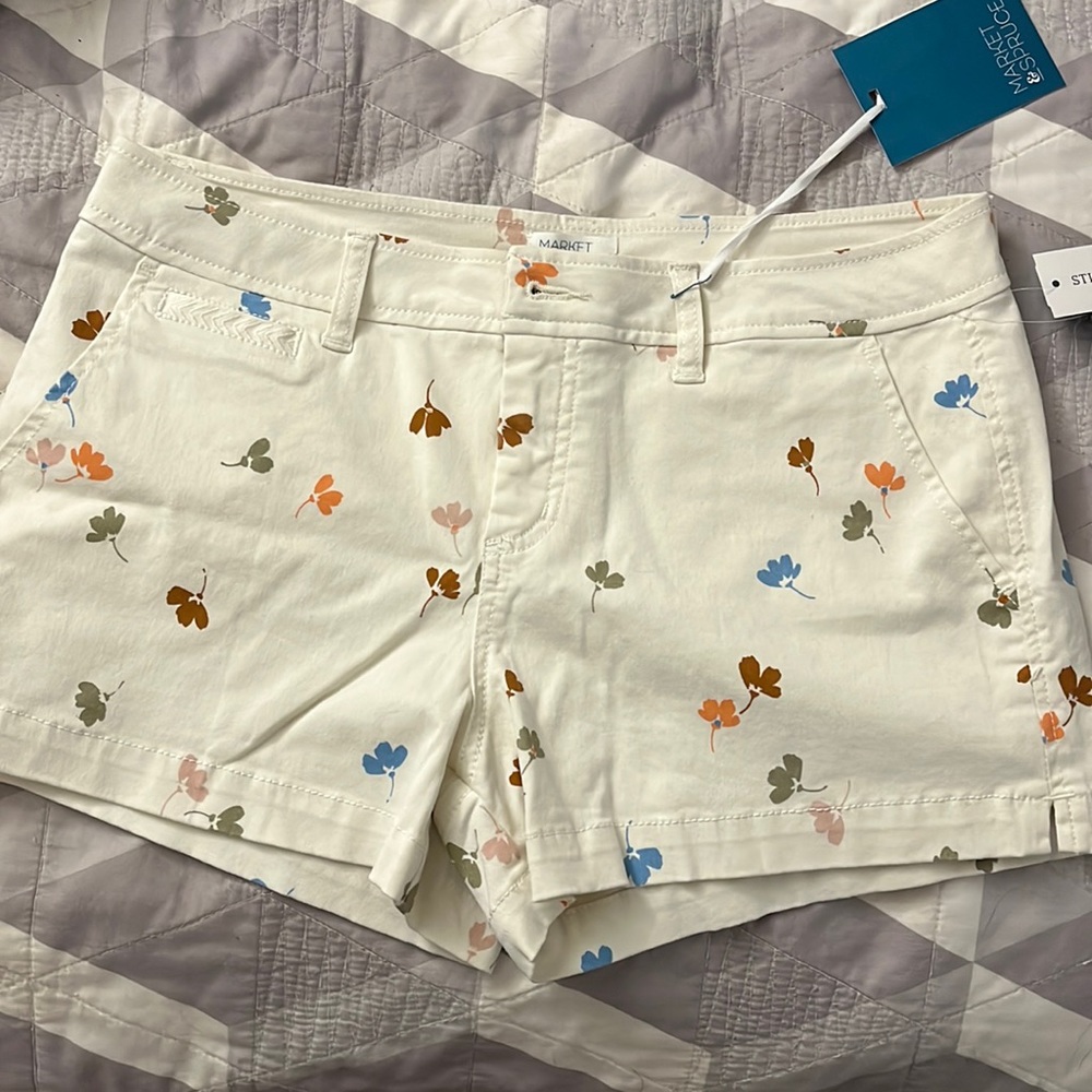 Market and Spruce Shorts